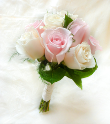 Pastel Pink and White Roses Flower Power, Florist Davenport FL